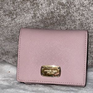 Blush Michael Kors Wallet